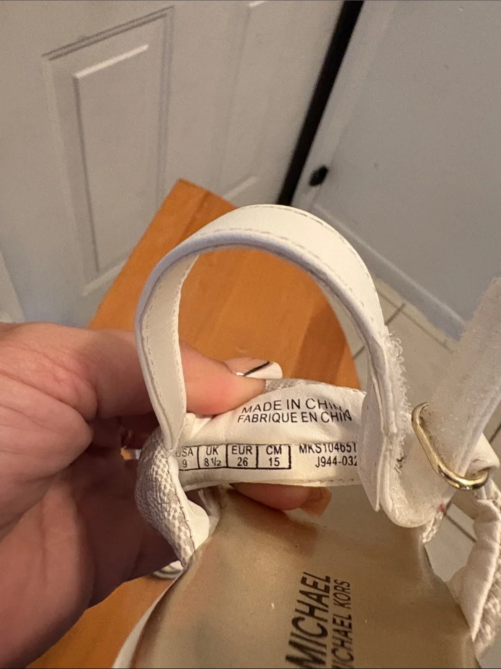 Michael Kors Kids White and Gold MK Logo Strap Sandals